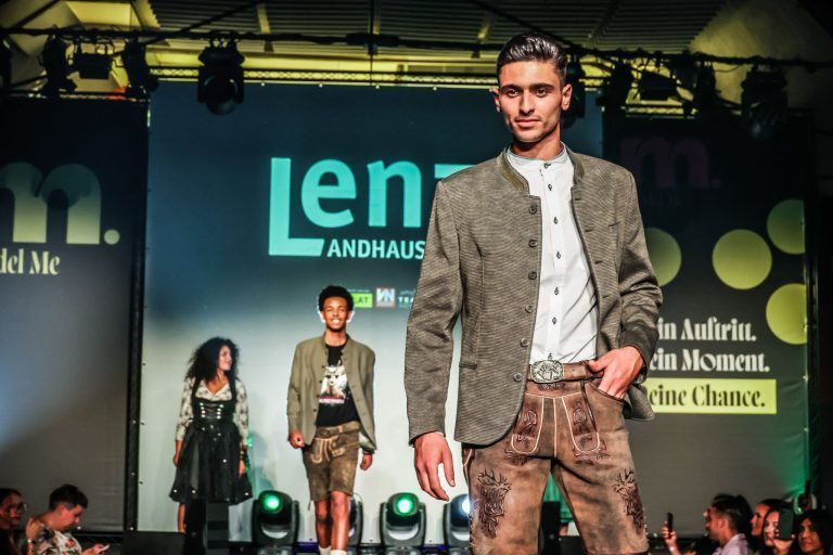 "Ich bin einfach nur sprachlos": Sinem (21) aus Koblach holt sich den "Model Me"-Titel