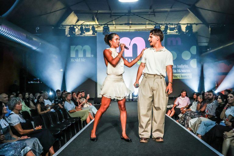 "Ich bin einfach nur sprachlos": Sinem (21) aus Koblach holt sich den "Model Me"-Titel