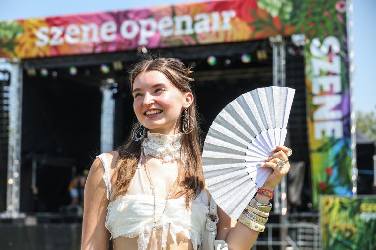 "Lieber Hitze als tagelanger Regen" – Sonne statt Schlamm zum Festivalauftakt