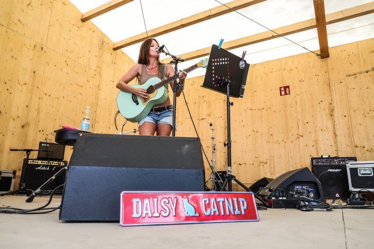 Zwischen "Bud Spencer"-Katerfrühstück und Abkühlung: Der zweite Tag beim Szene Openair