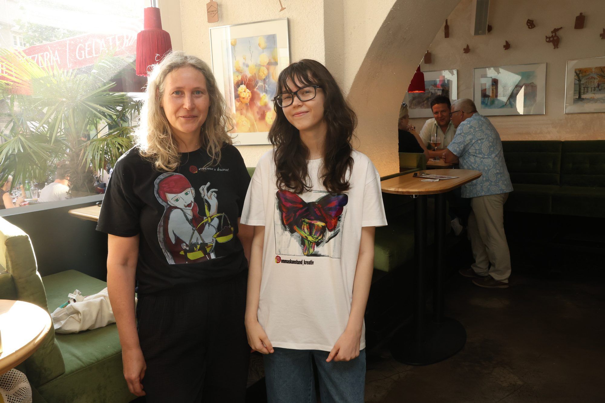 Caroline und Tochter Emma Greußing.