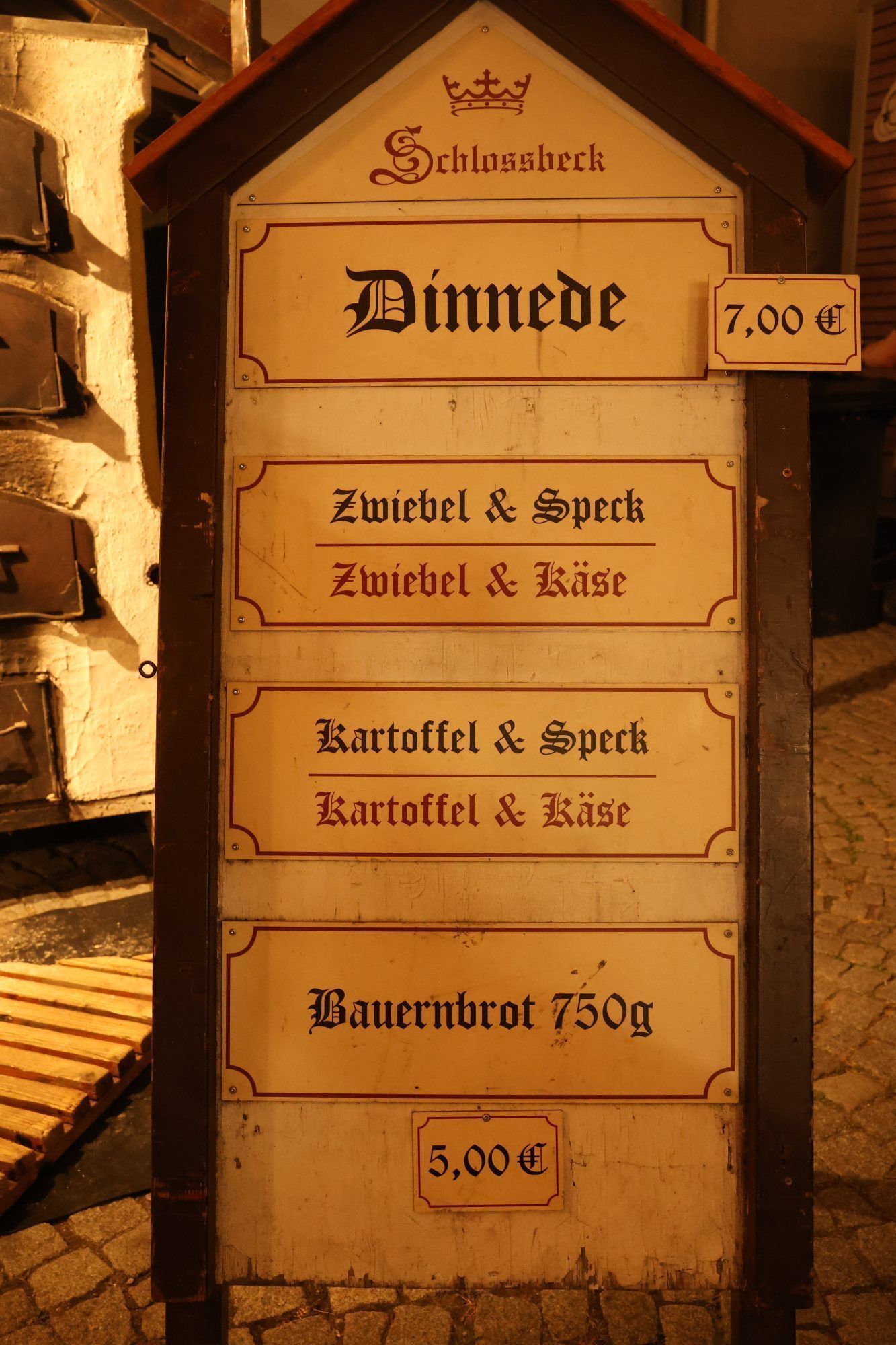 Genuss und Geselligkeit beim Weinfest