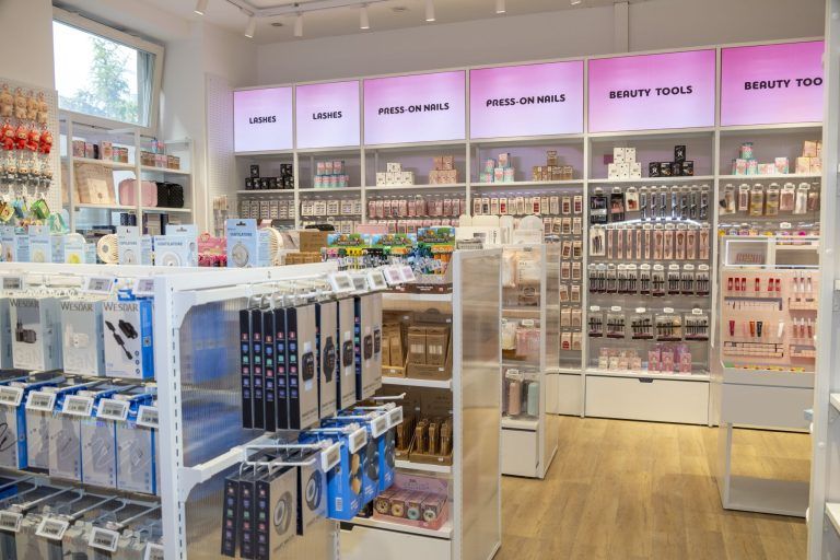 Neuer Shop in Bregenz: "Wir haben alles, was Mädchen brauchen“