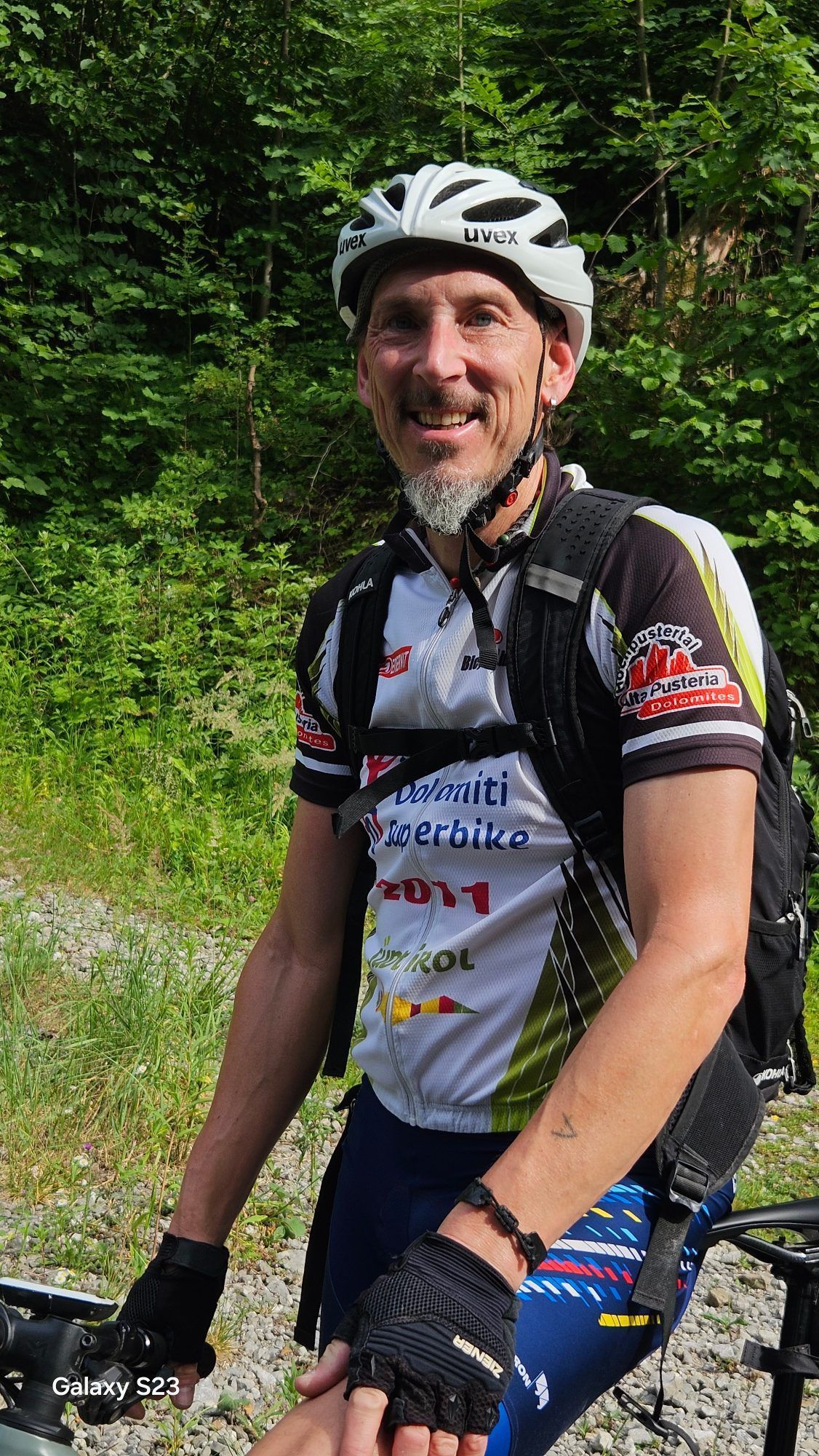 Bernd (50) aus Hohenems zeigt sich sehr zufrieden mit der sanierten MTB-Strecke