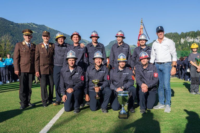 Ein heißer Kampf: Alarmstufe Gold für Düns