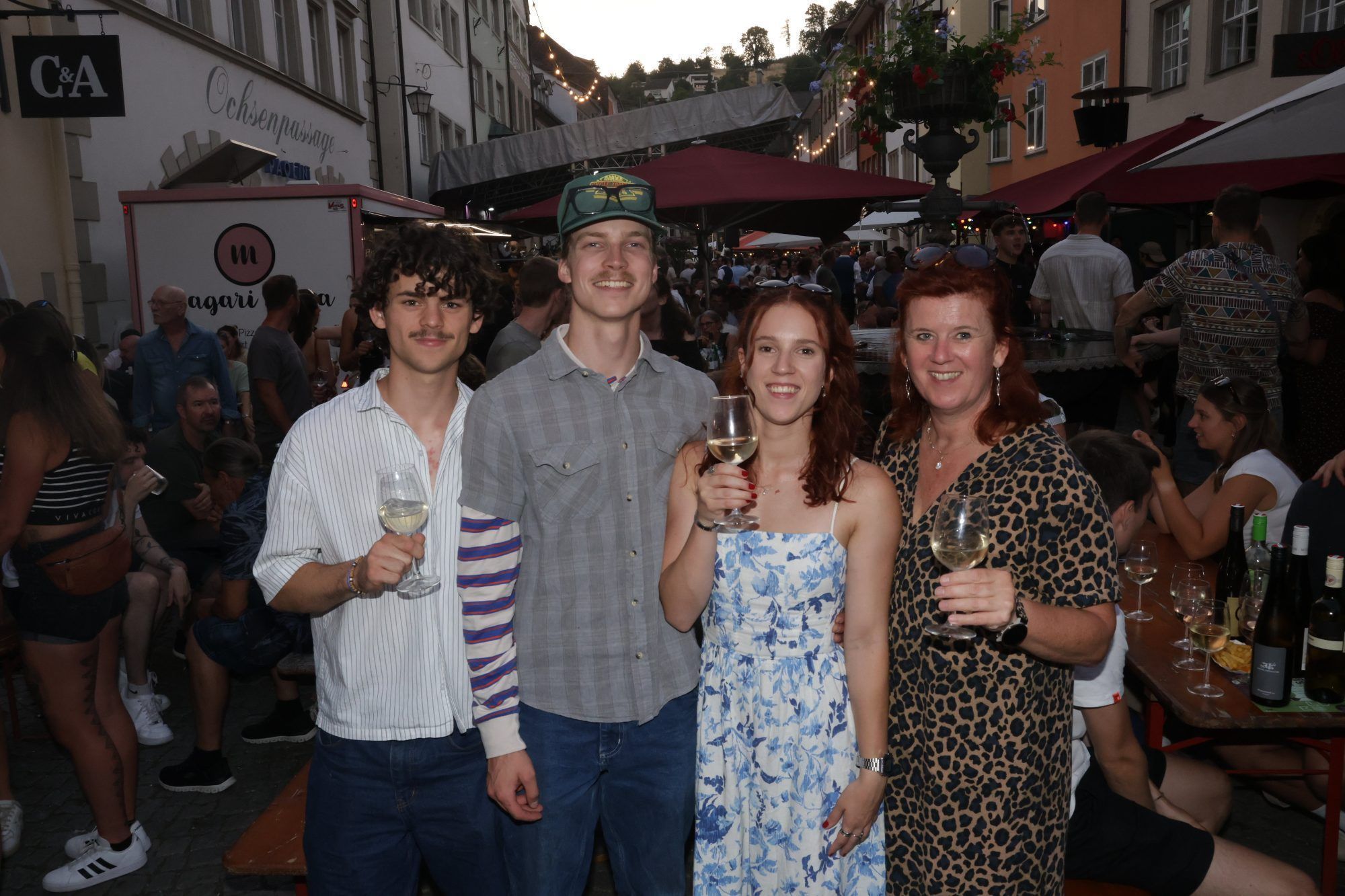Merlin, Stefan, Maja und Daniela.