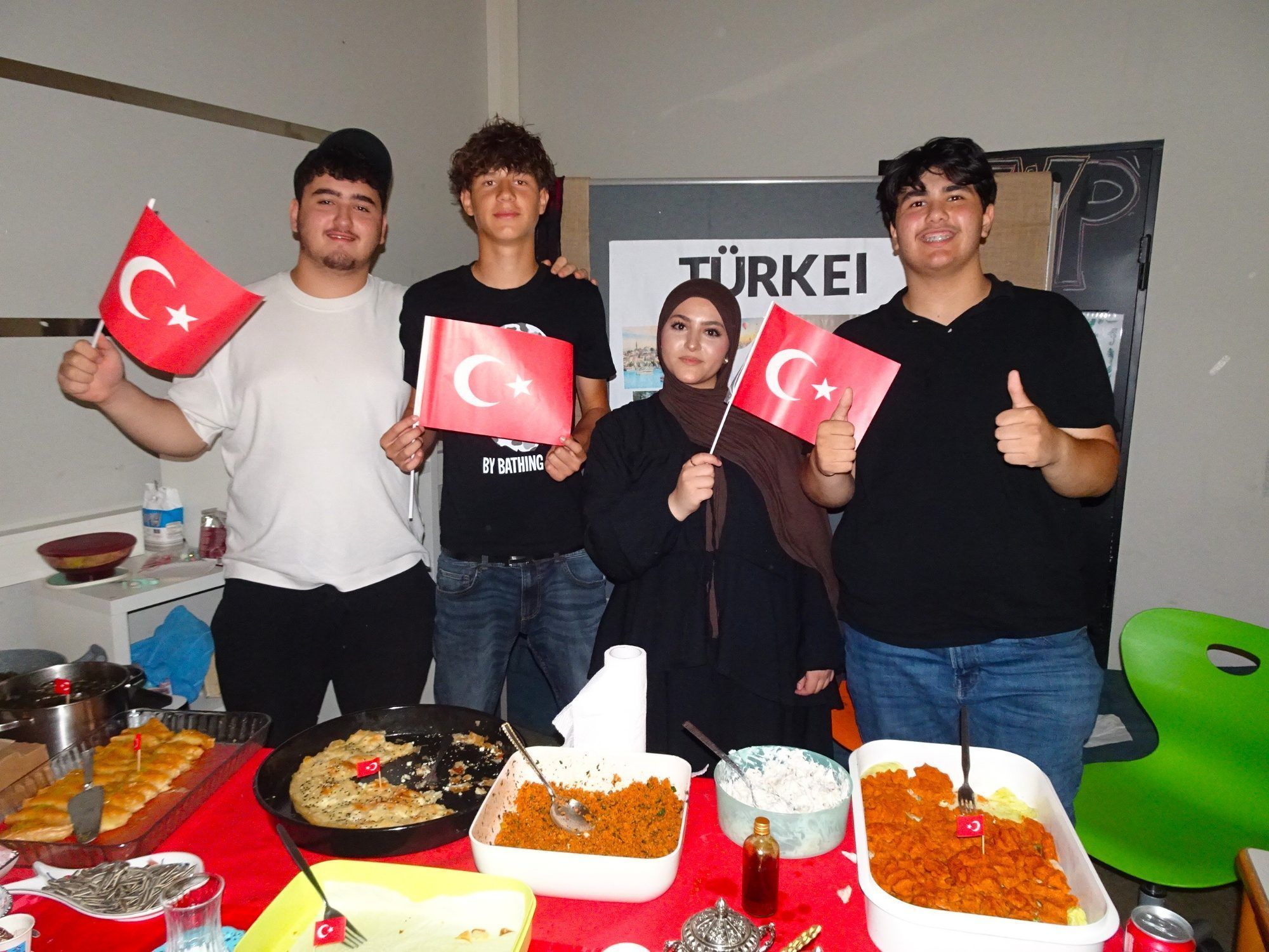 Die Türkei bot ein umfangreiches Buffet und herzliche Gastfreundschaft an.