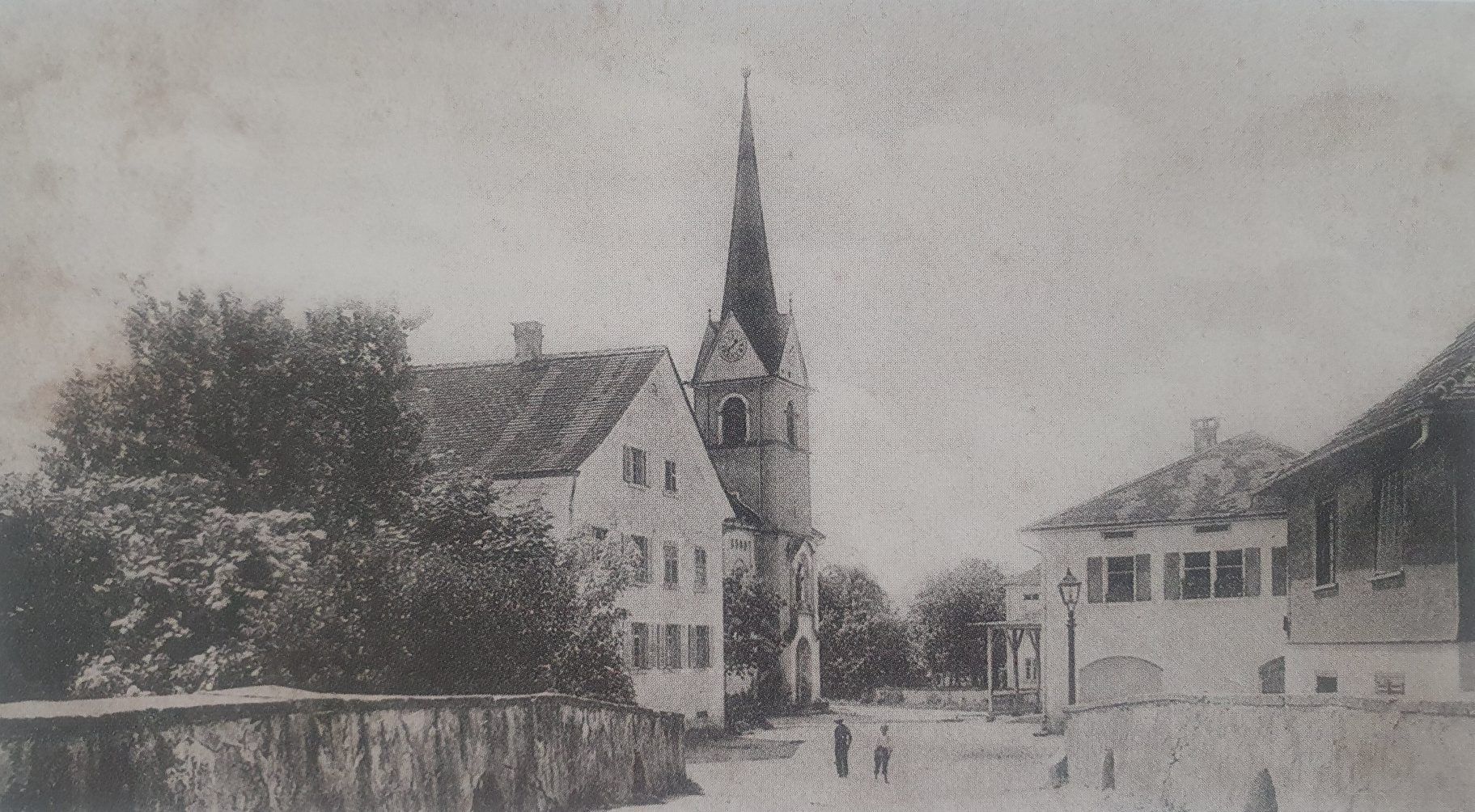 Ortszentrum mit Brücke über die Fußach um 1900. Foto Sabine Sutterlütty