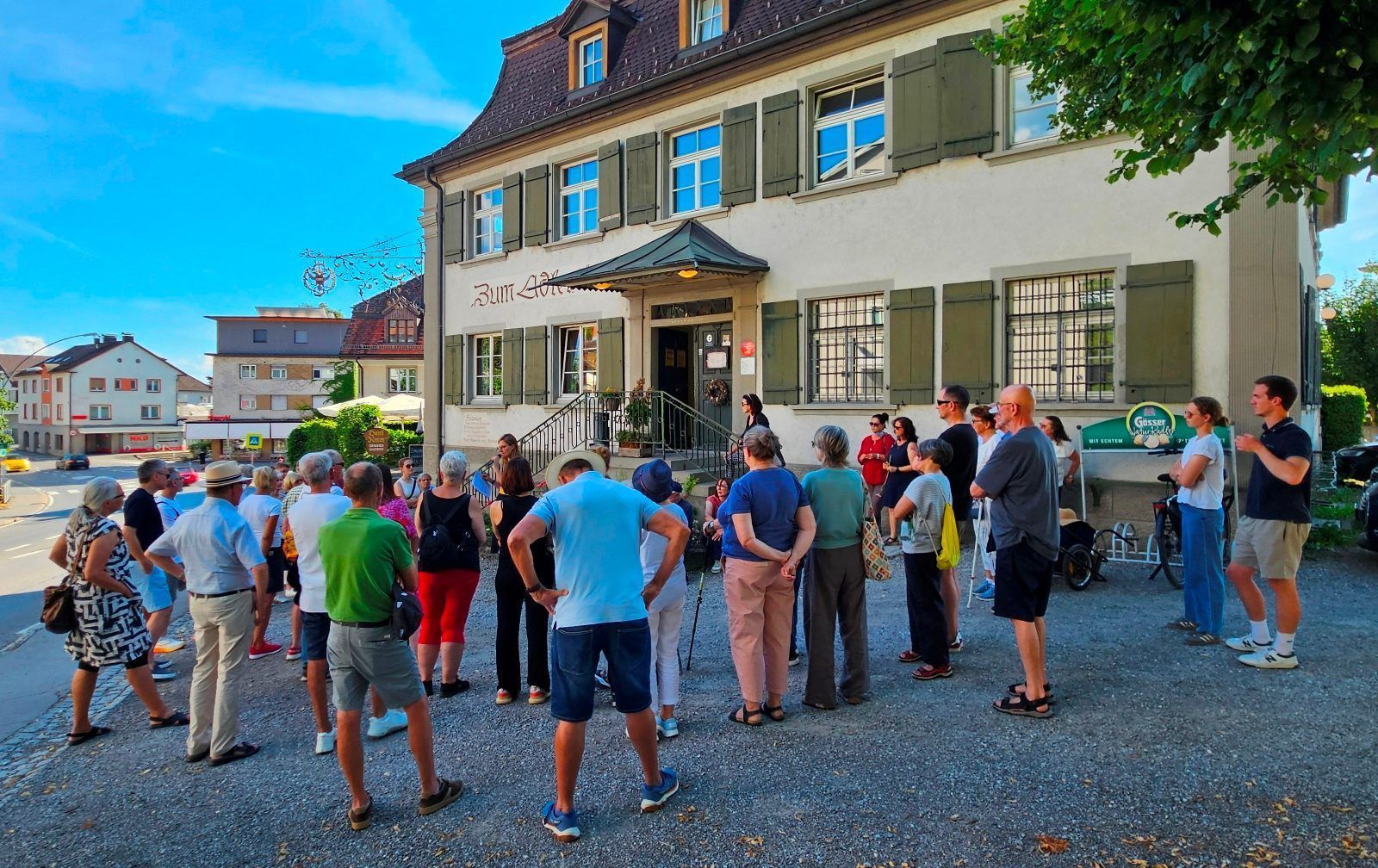 Beim Brauereigasthof Reiner, dem ehemaligen Gericht Hofrieden, rückten auch die ehemalige abgebrochene Brauerei sowie die sogenannten „Reiner-Gründe“, auf denen im Jahre 1940 die Südtiroler-Siedlung errichtet wurde, in den Mittelpunkt.
