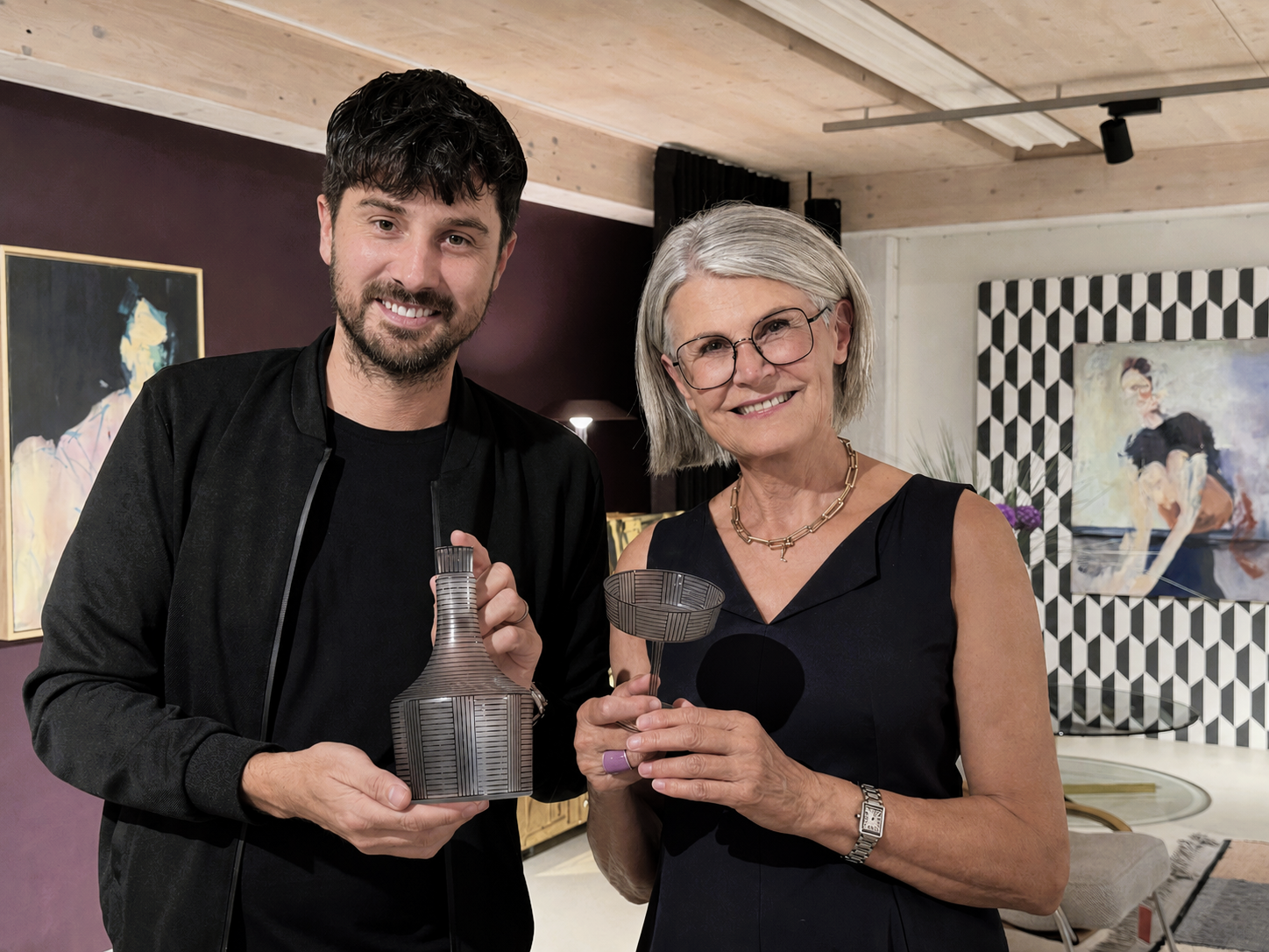 Modedesigner Claus Tyler mit Kuartorin Lis Müller.