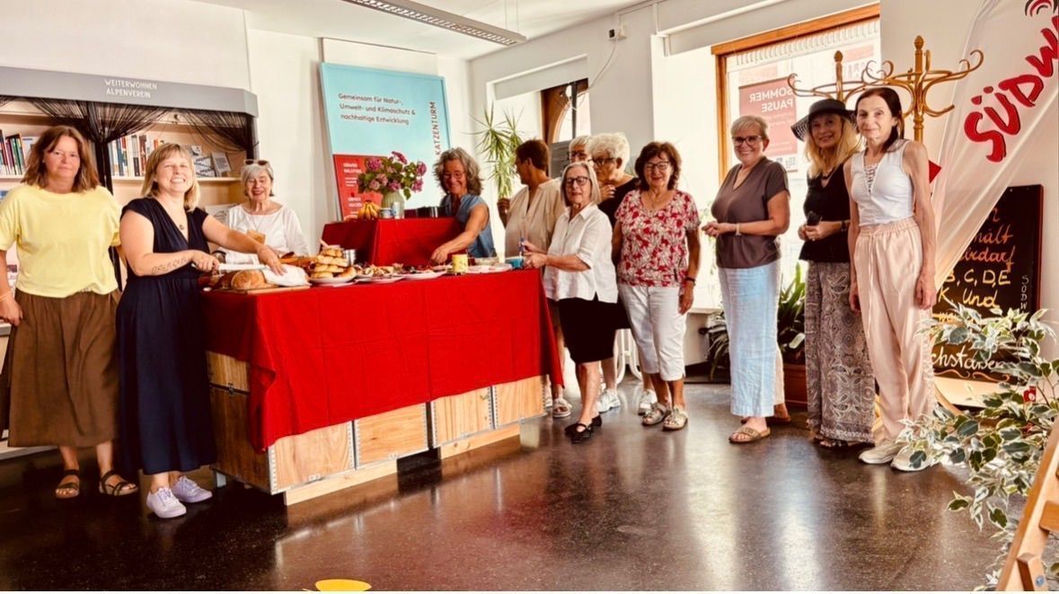 Insgesamt 21 Frauen nutzten am 13. Juli die Gelegenheit zum gemeinsamen Frühstück.