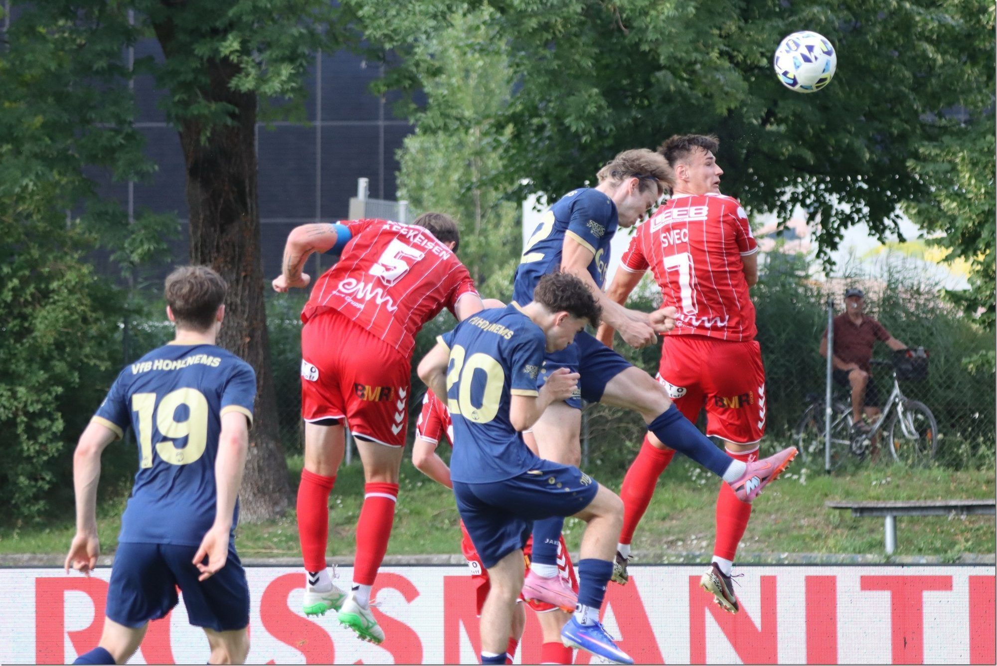 Bilder vom Spiel Hohenems vs Hertha Wels - alle Fotos von Knobel