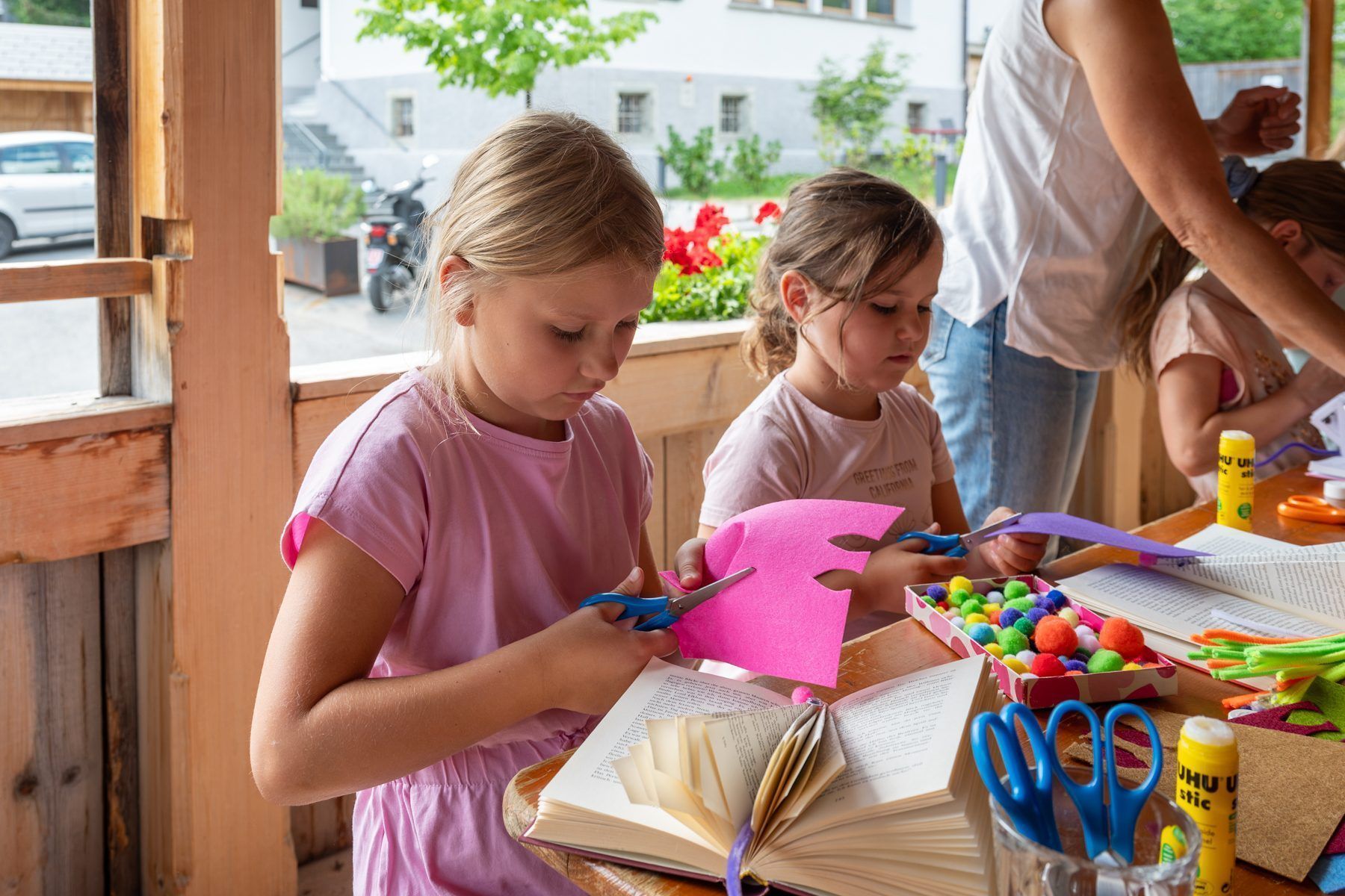 Nach der Kurzführung wurde fleißig gebastelt