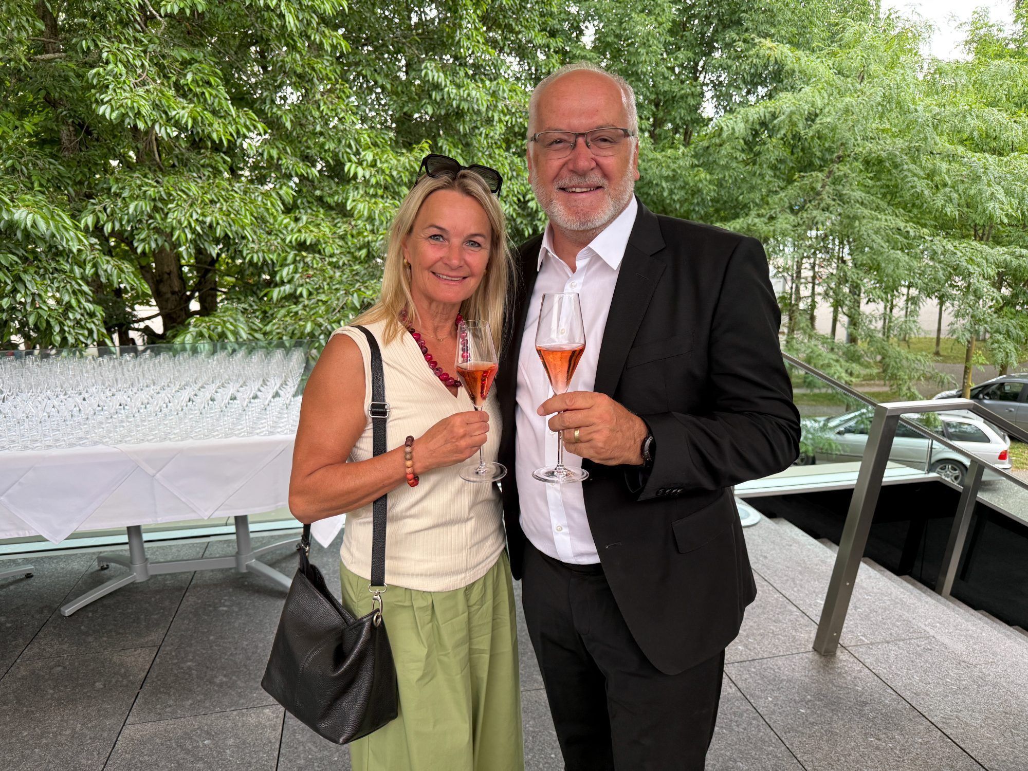 Petra und IV Präsident Elmar Hartmann kamen zum Empfang
