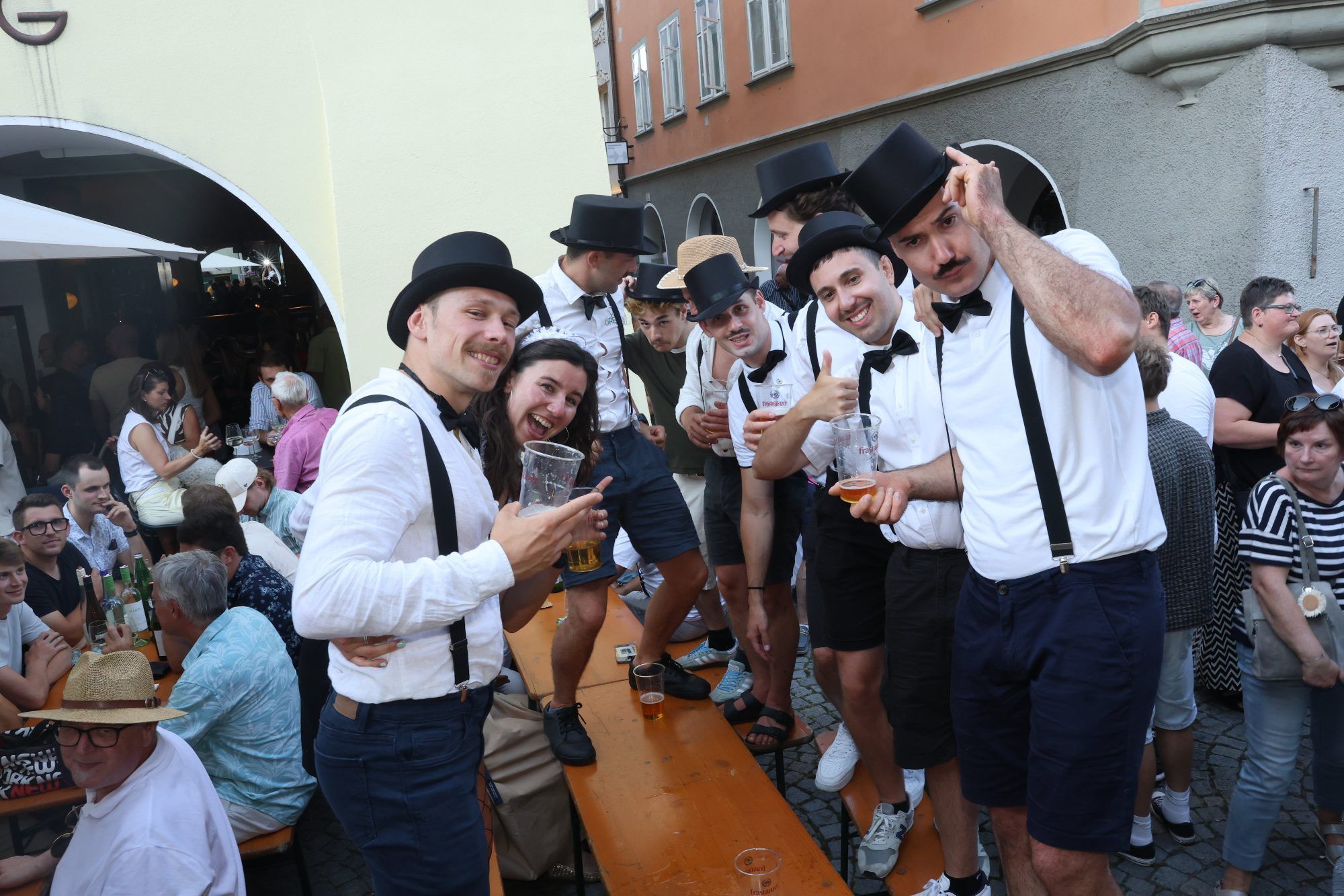 Genuss und Geselligkeit beim Weinfest