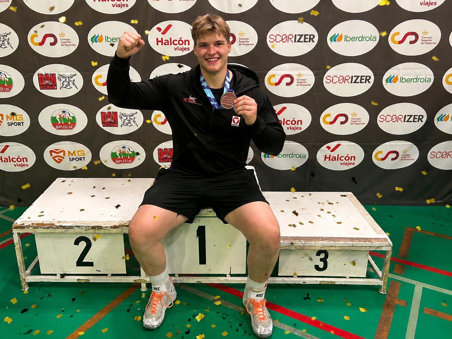 Bronze für Leonhard Junger beim GP in Spanien. PRIVAT