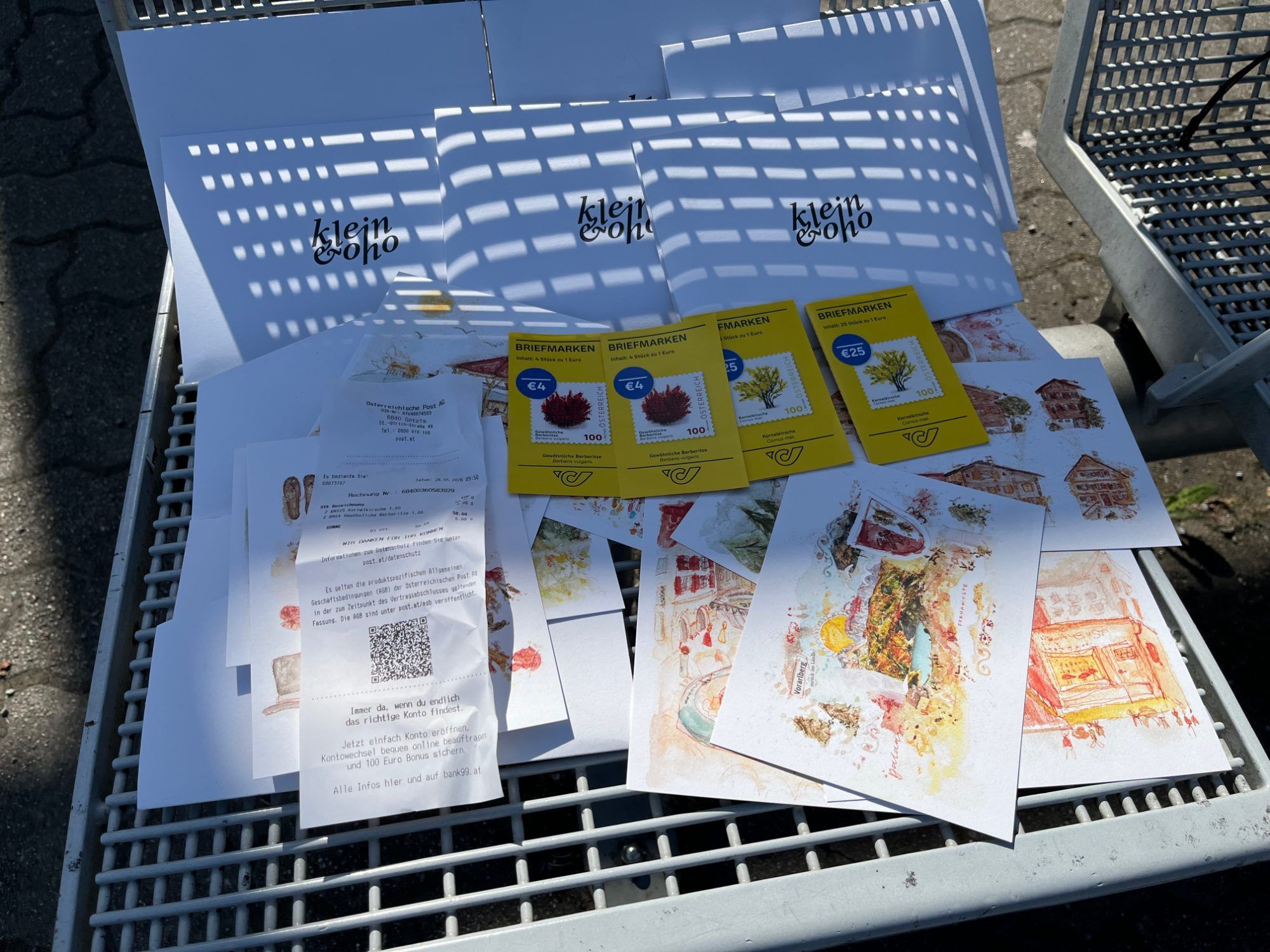 Mit den „klein & oho“-Postkarten setzten die Jugendlichen auf persönliche Worte statt digitale Nachrichten.
