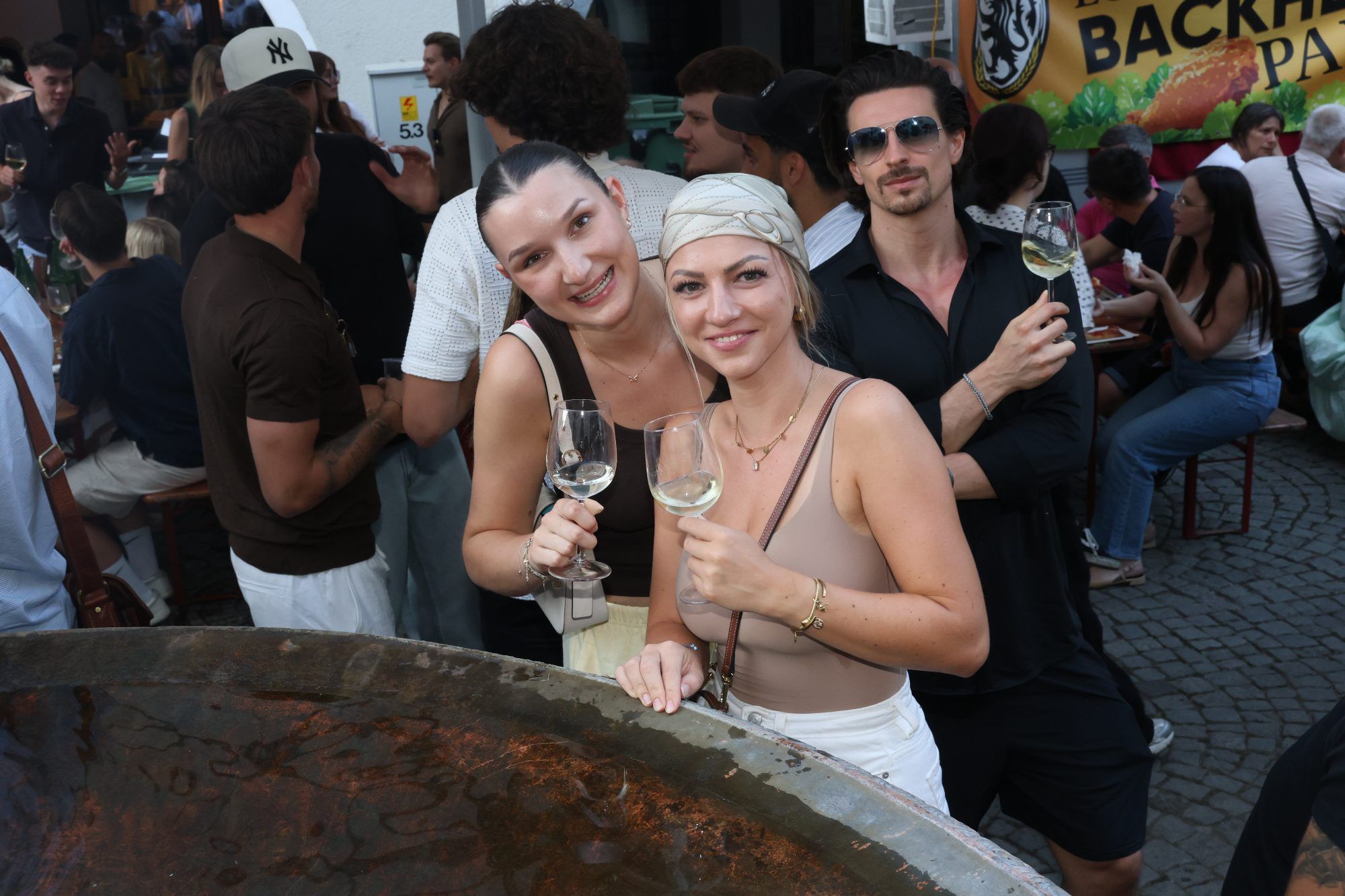 Genuss und Geselligkeit beim Weinfest