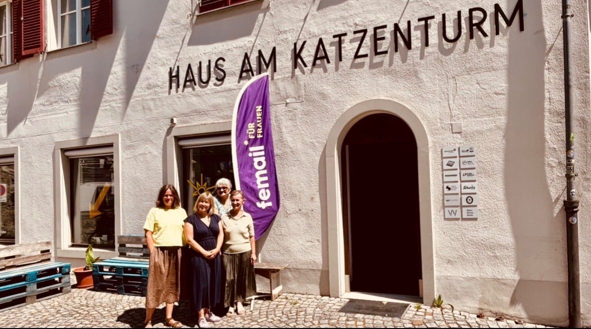 Christa Bauer, Barbara O’Connor, Elfi Furgler und Karina Rauch waren für Femail am 13. Juli vor Ort.