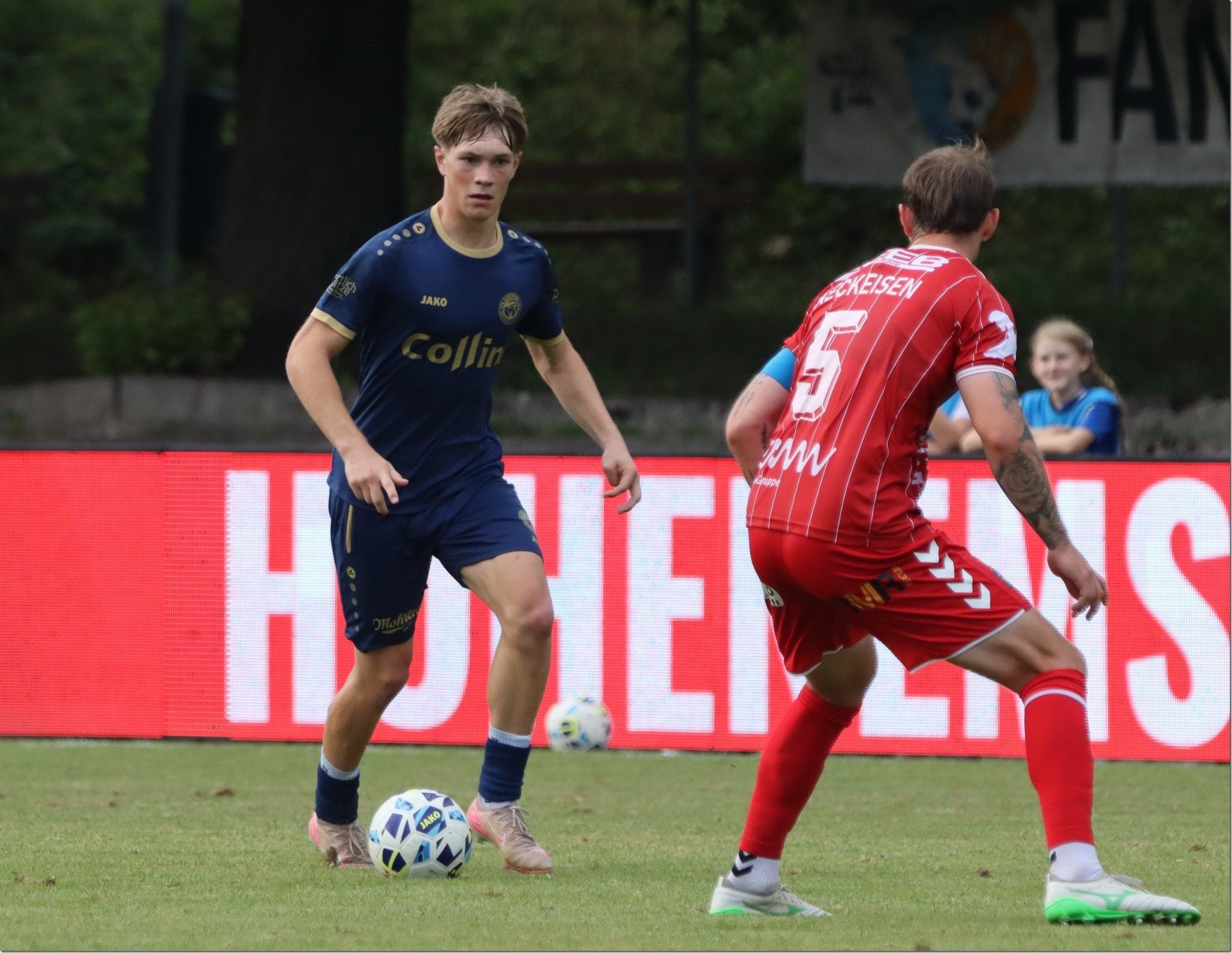 Bilder vom Spiel Hohenems vs Hertha Wels - alle Fotos von Knobel