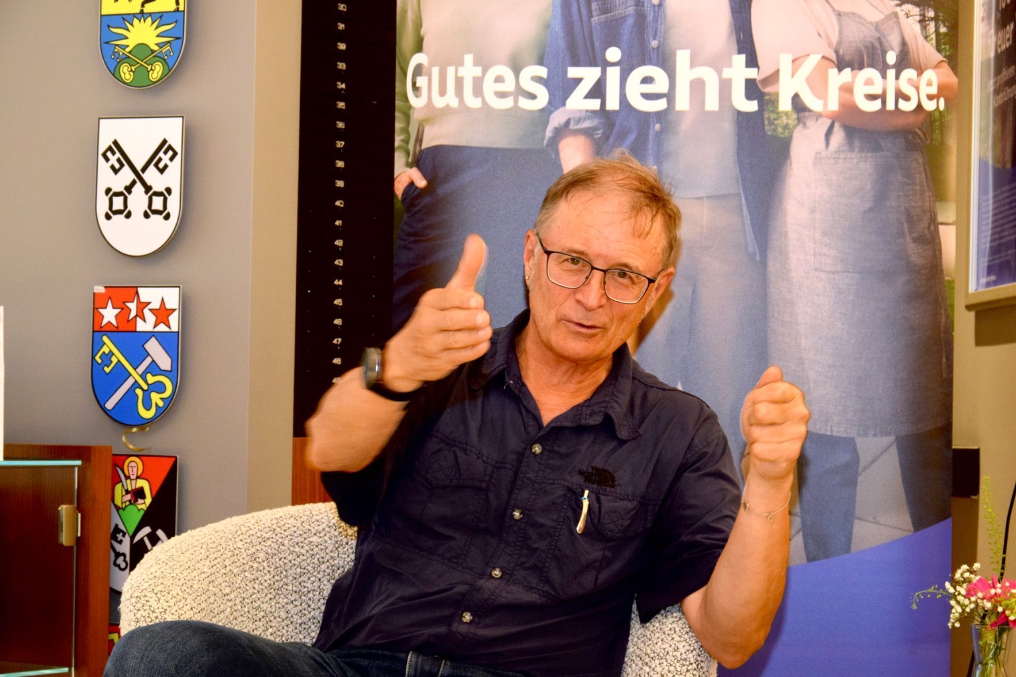 Künstler Roland Haas präsentierte seinen jüngsten Bildband