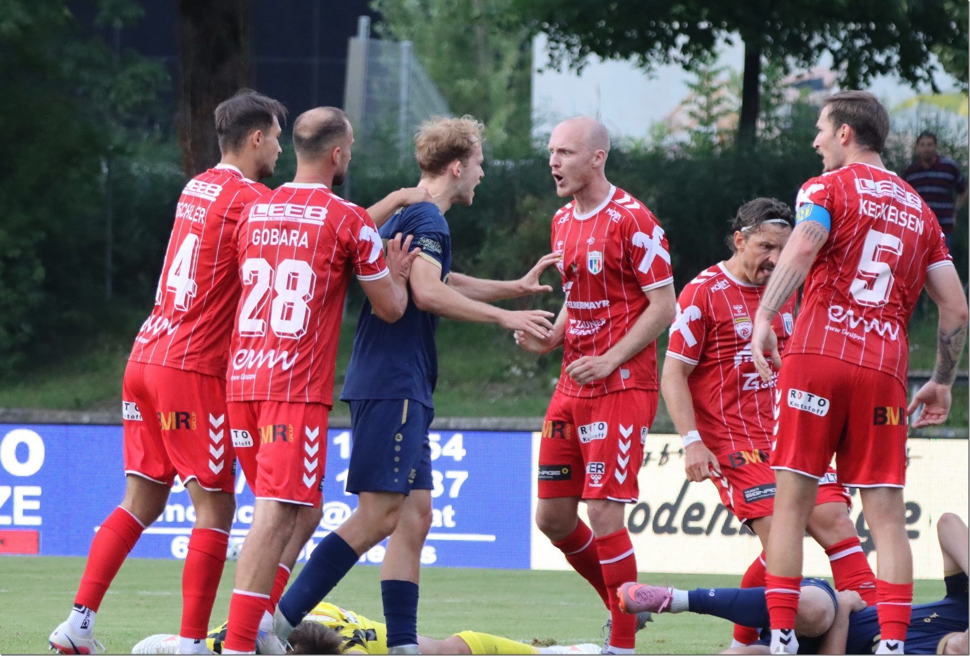 Bilder vom Spiel Hohenems vs Hertha Wels - alle Fotos von Knobel