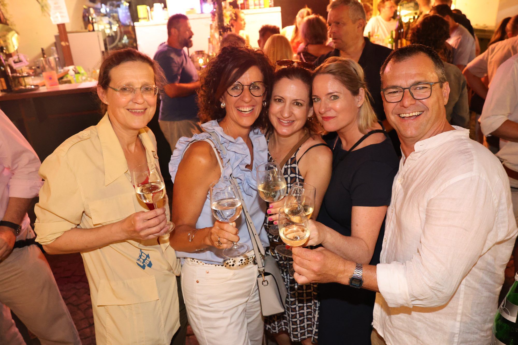 Genuss und Geselligkeit beim Weinfest