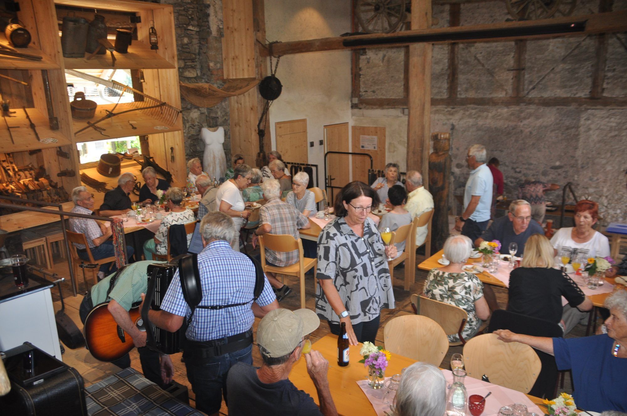 2.	Kuchenfest