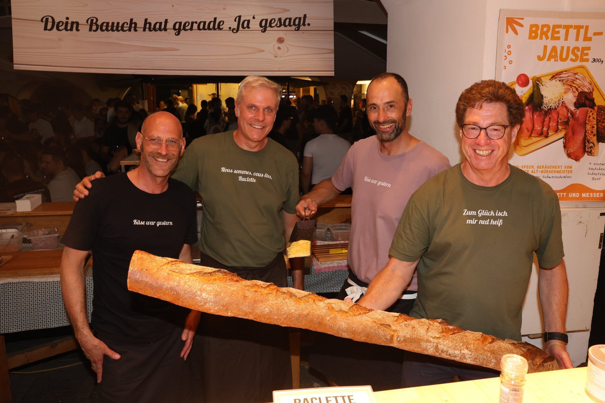 Volleyballer Philipp Zanona, Christoph Grill, Thomas Lang und Rainer Duelli.