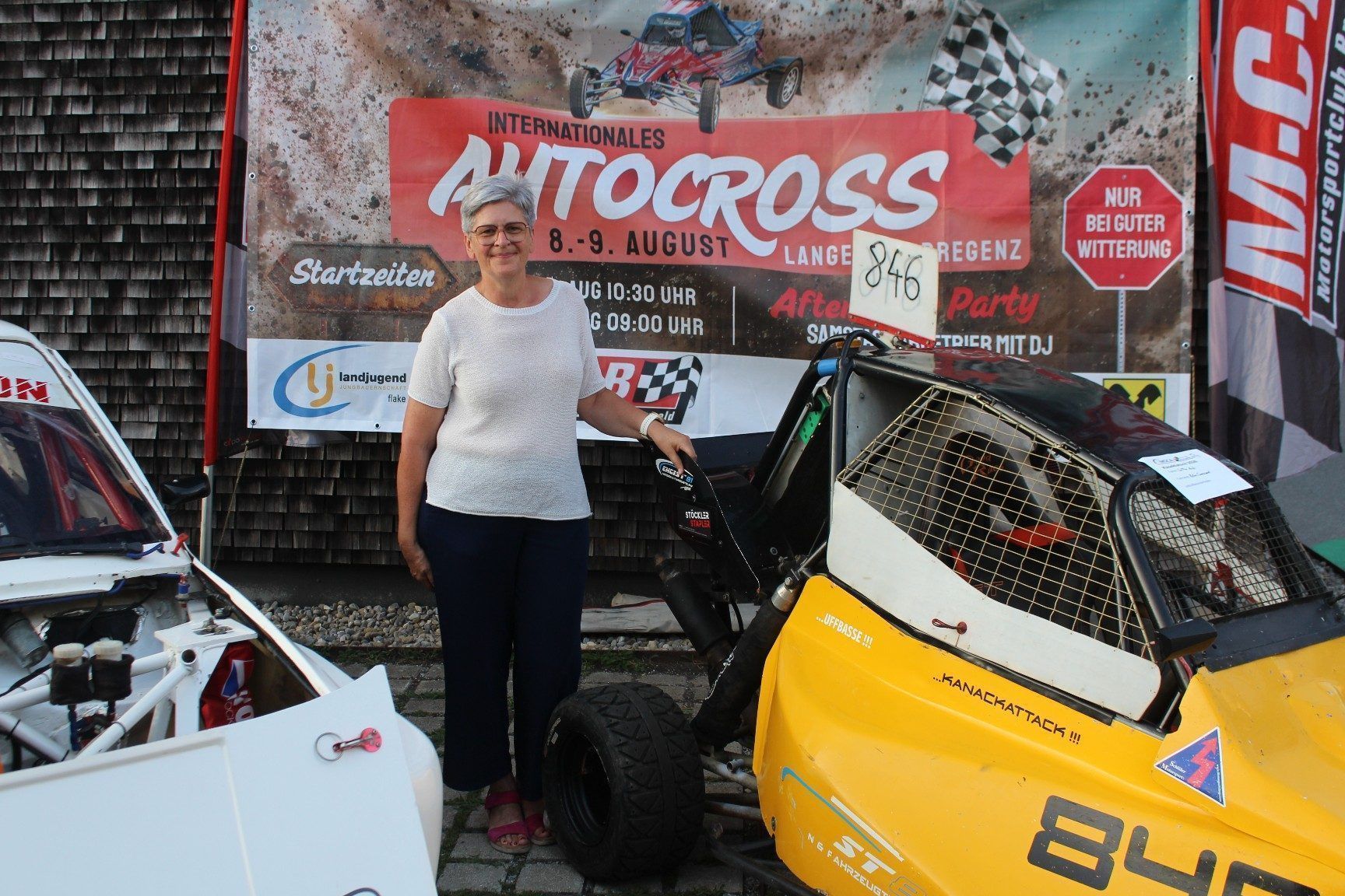 „Nein, für mich wäre das nichts – aber wenn wir beim Käsklatsch den Motorsportclub unterstützen und für die Veranstaltung in Langen werben können, machen wir das selbstverständlich gerne“, so Käsklatsch-Organisatorin Elisabeth Berlinger.