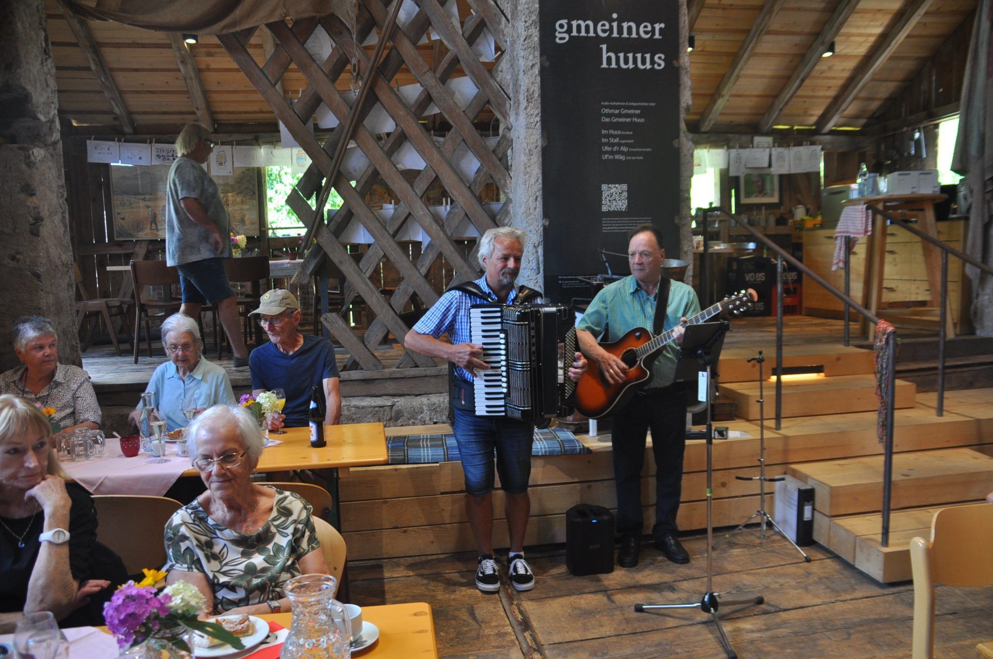 3.	Manfred und Wilfried begeisterten mit ihrer Musik