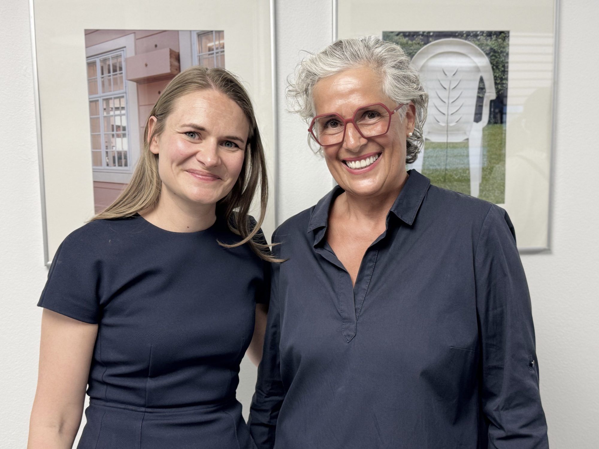 Marie-Christine Metzler (Gegenwart Auktionen) und Susanne Zamora.