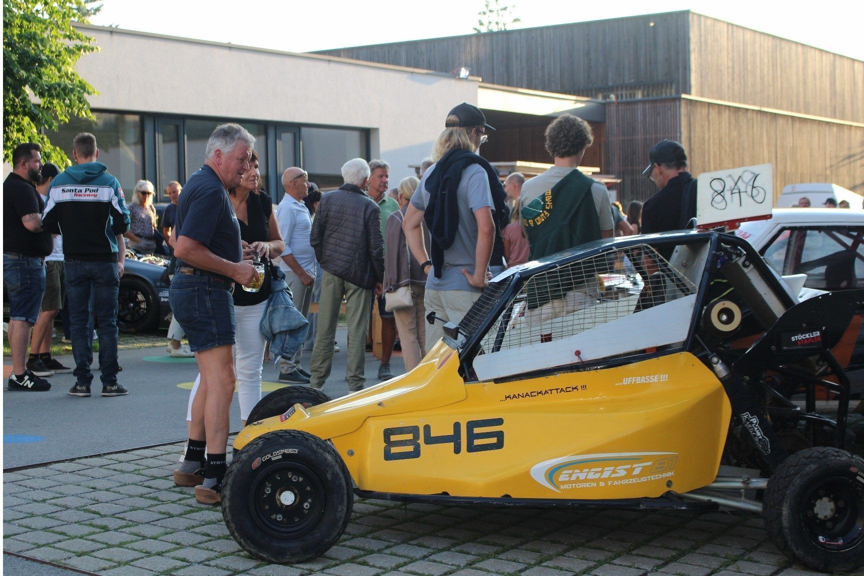 Andi Sutters Crosscar war der absolute Eye-Catcher der Rennwagen-Show.