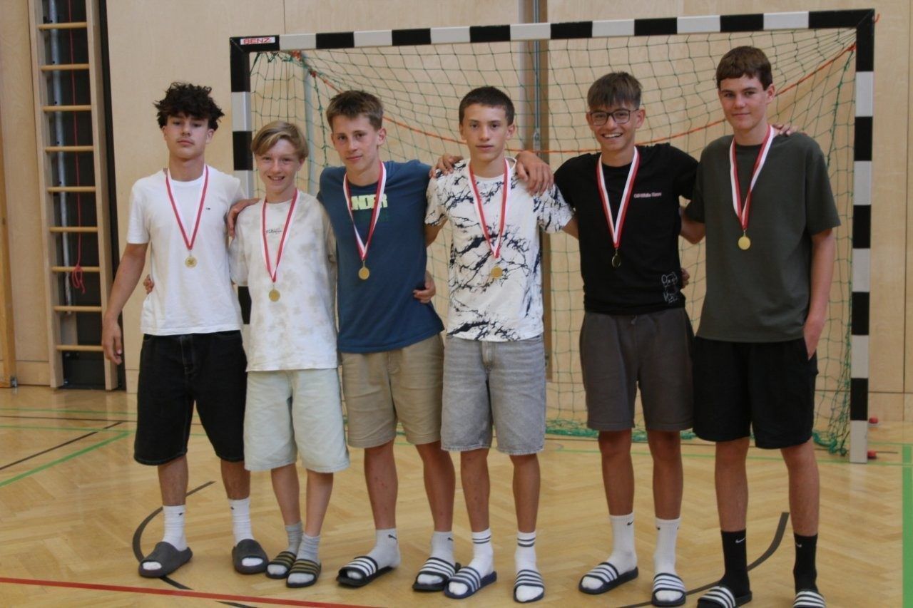 Laurin, Kilian, Maurice, Xanio, Siyuan, Theo, Paul, Elia, Fabio, Damjan.