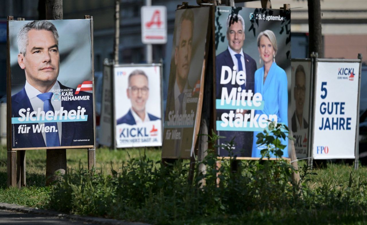 Parteien schwimmen im Steuergeld