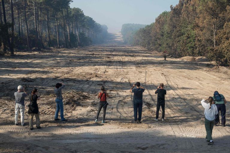 FRANCE-ENVIRONMENT-CLIMATE-WEATHER-WILDFIRE