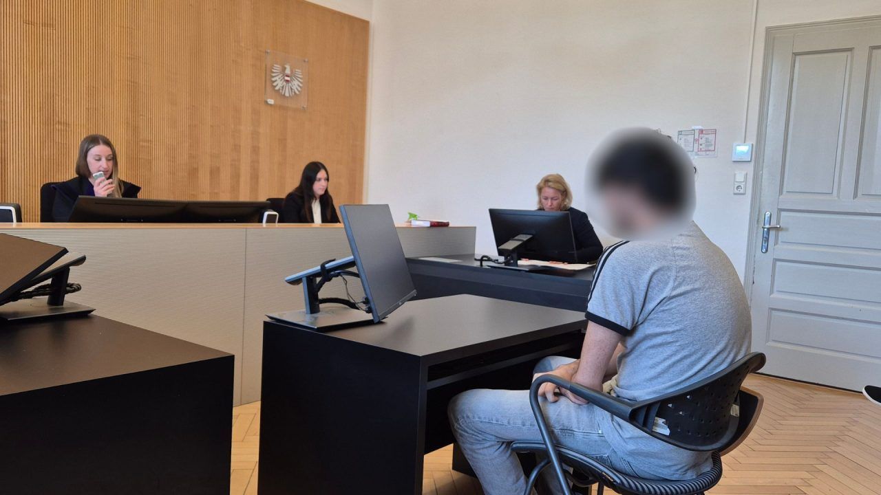 Schule in Angst: Schüler verschickt verstörende Nachrichten und einen Tötungsplan