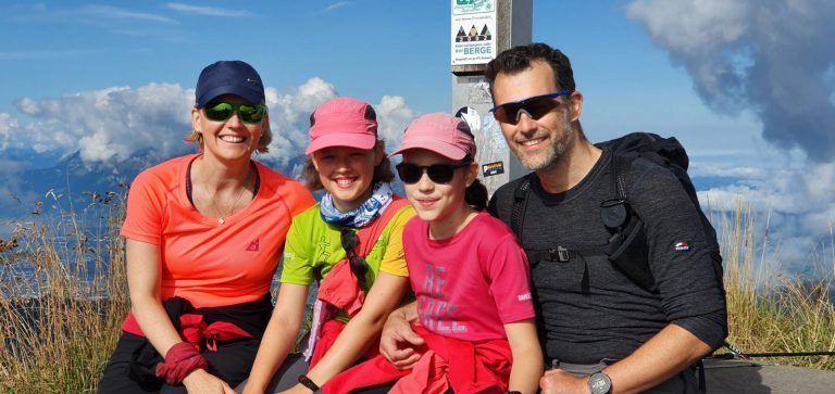 Alex Kowarc-Stangl kocht und rennt 13.450 Höhenmeter gegen Altersarmut