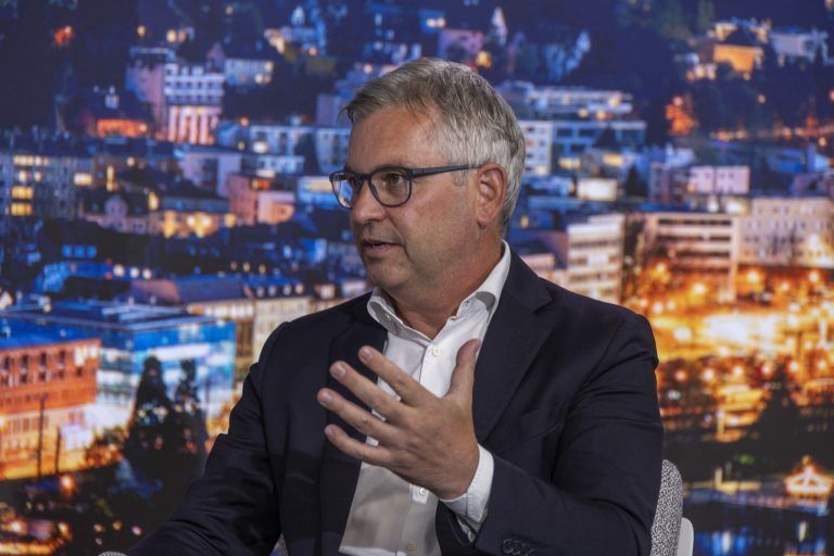 Brunner zu Messenger-Überwachung: "Vielleicht sind wir da etwas zu langsam"