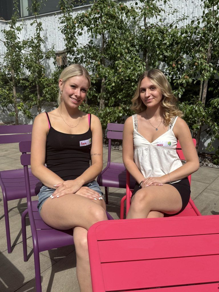 "Am Anfang wusste ich nicht, was ich sagen soll" – Jugendliche und Bewohner der Lebenshilfe arbeiten im Projekt zusammen