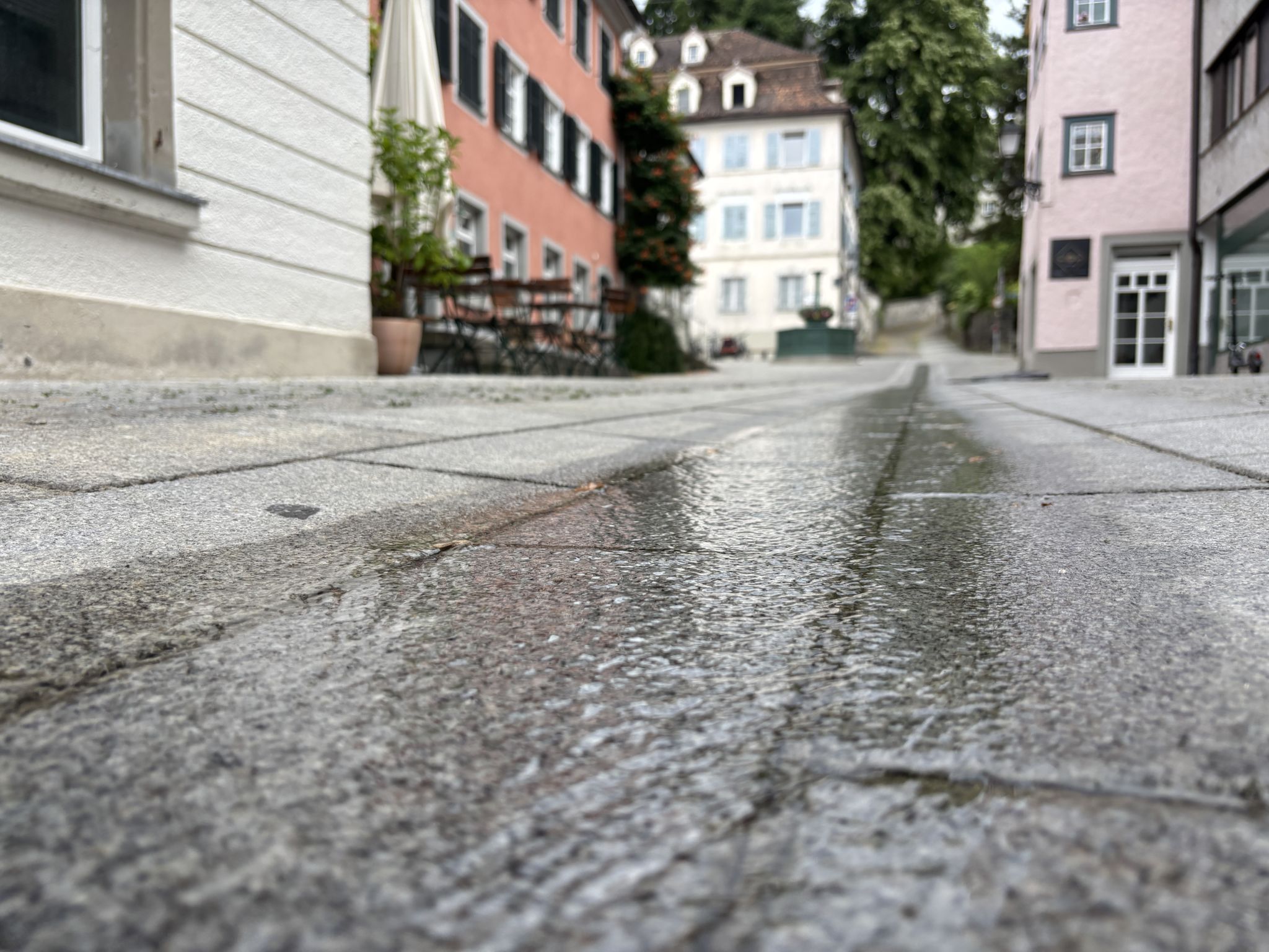Hitze in Vorarlberg: Hier findest du Brunnen, Sprühnebel und kühle Orte
