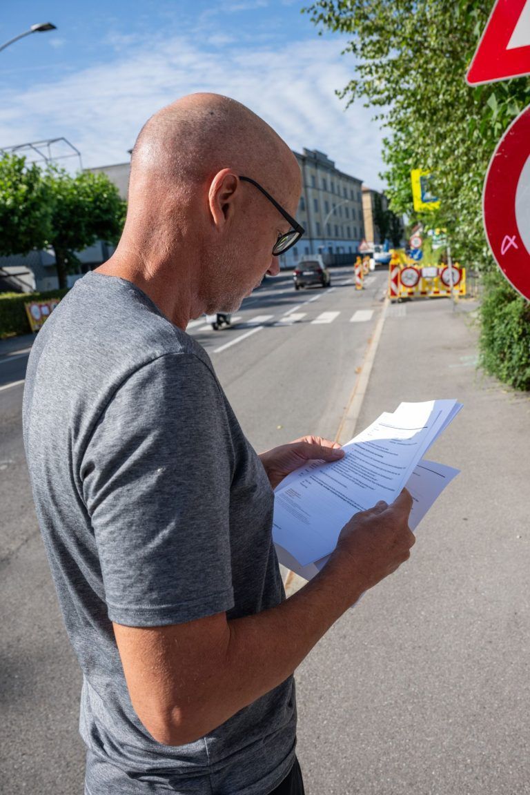 „Muss zuerst ein Mensch getötet werden?": Anrainer rechnet mit Verkehrspolitik ab
