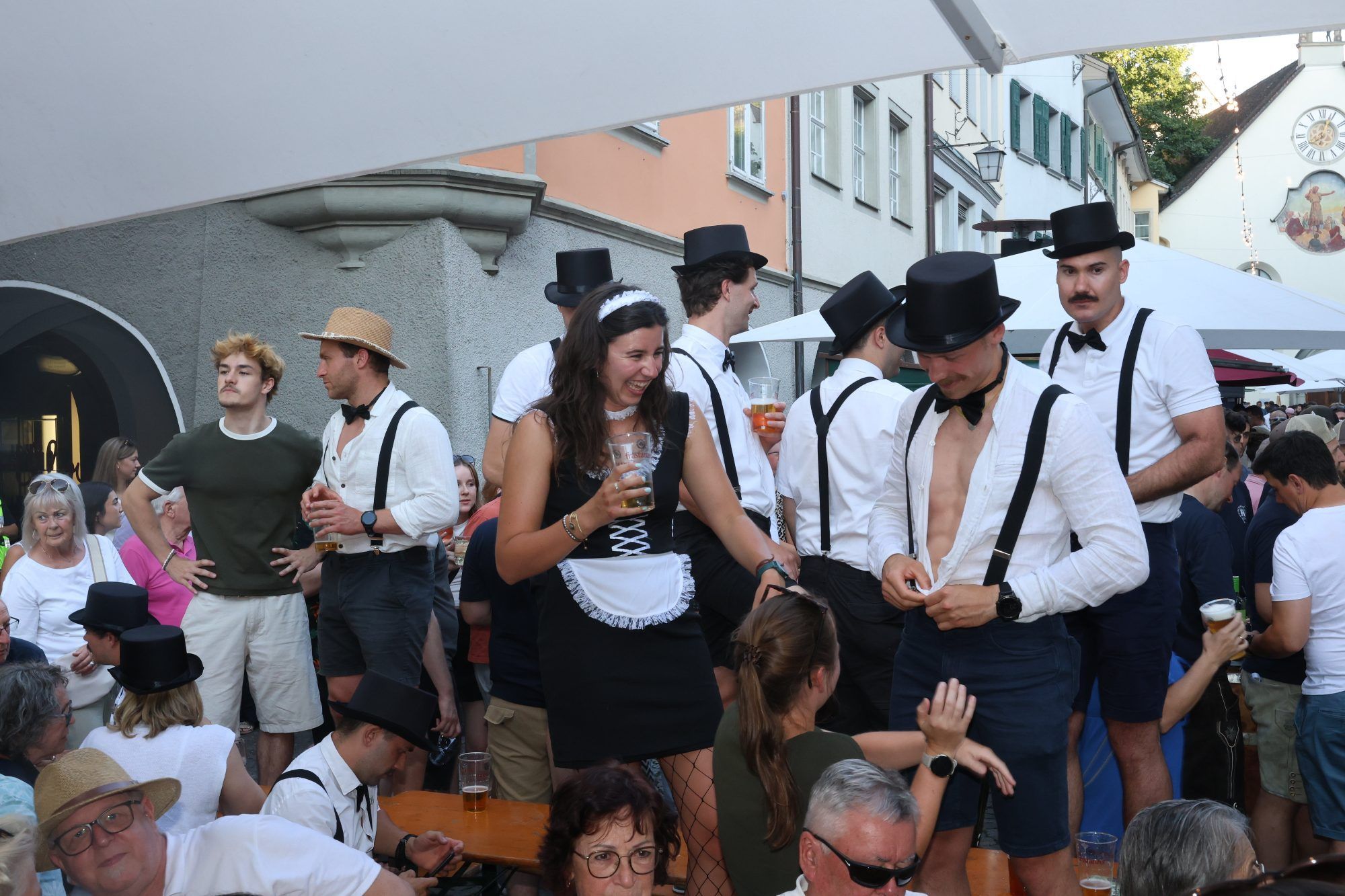 Genuss und Geselligkeit beim Weinfest