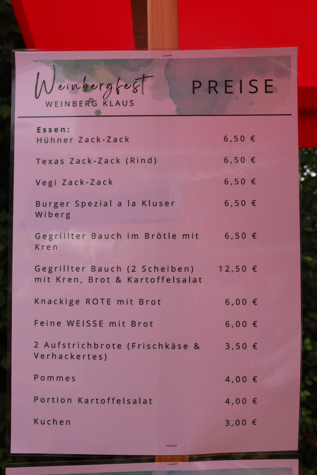 Blühstreifen und Fest in "Pfarrers Bühel"
