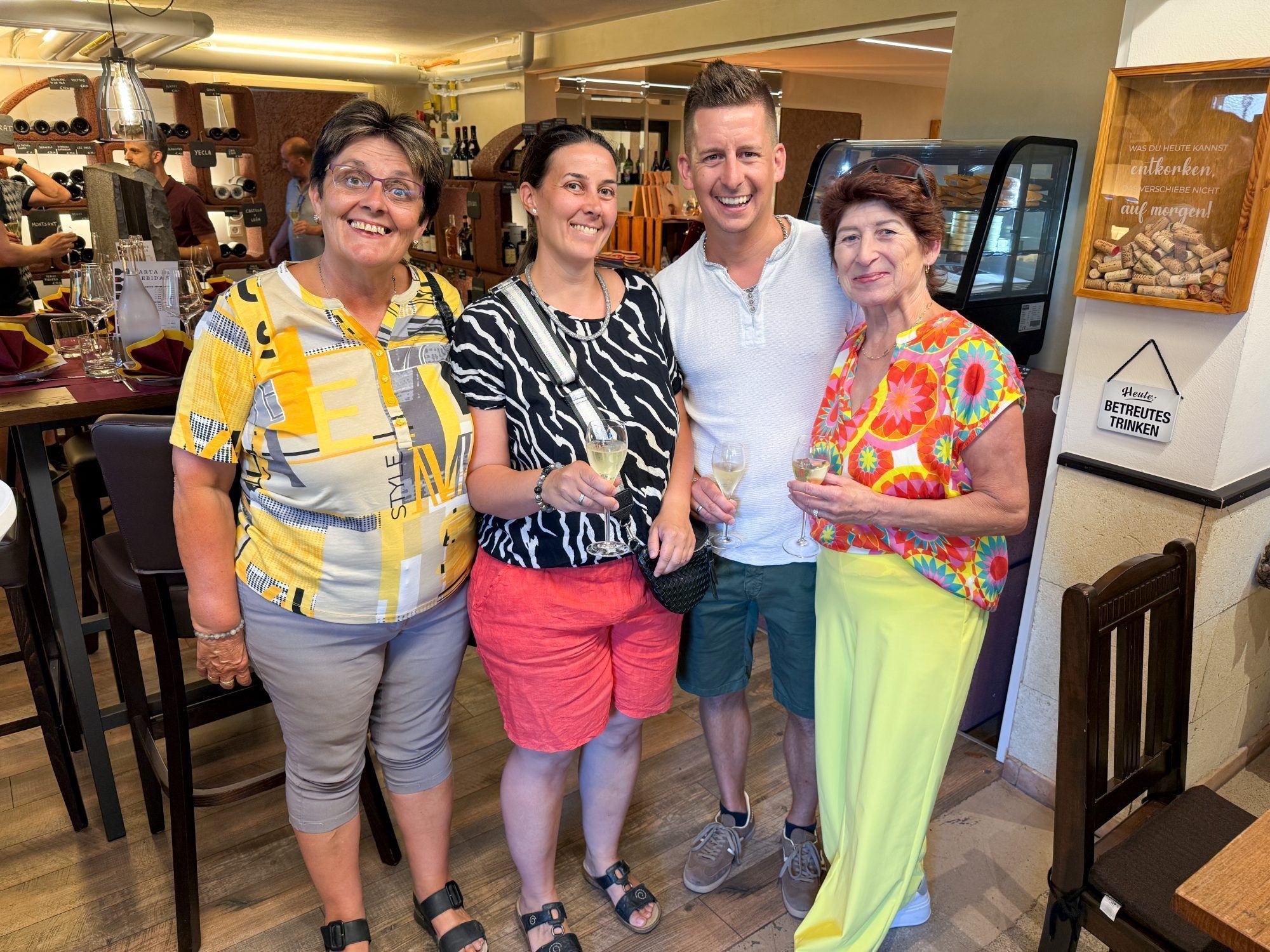 Familienabend bei Susanne Ziganek mit Sarina, Tobias und Ruth Metzler