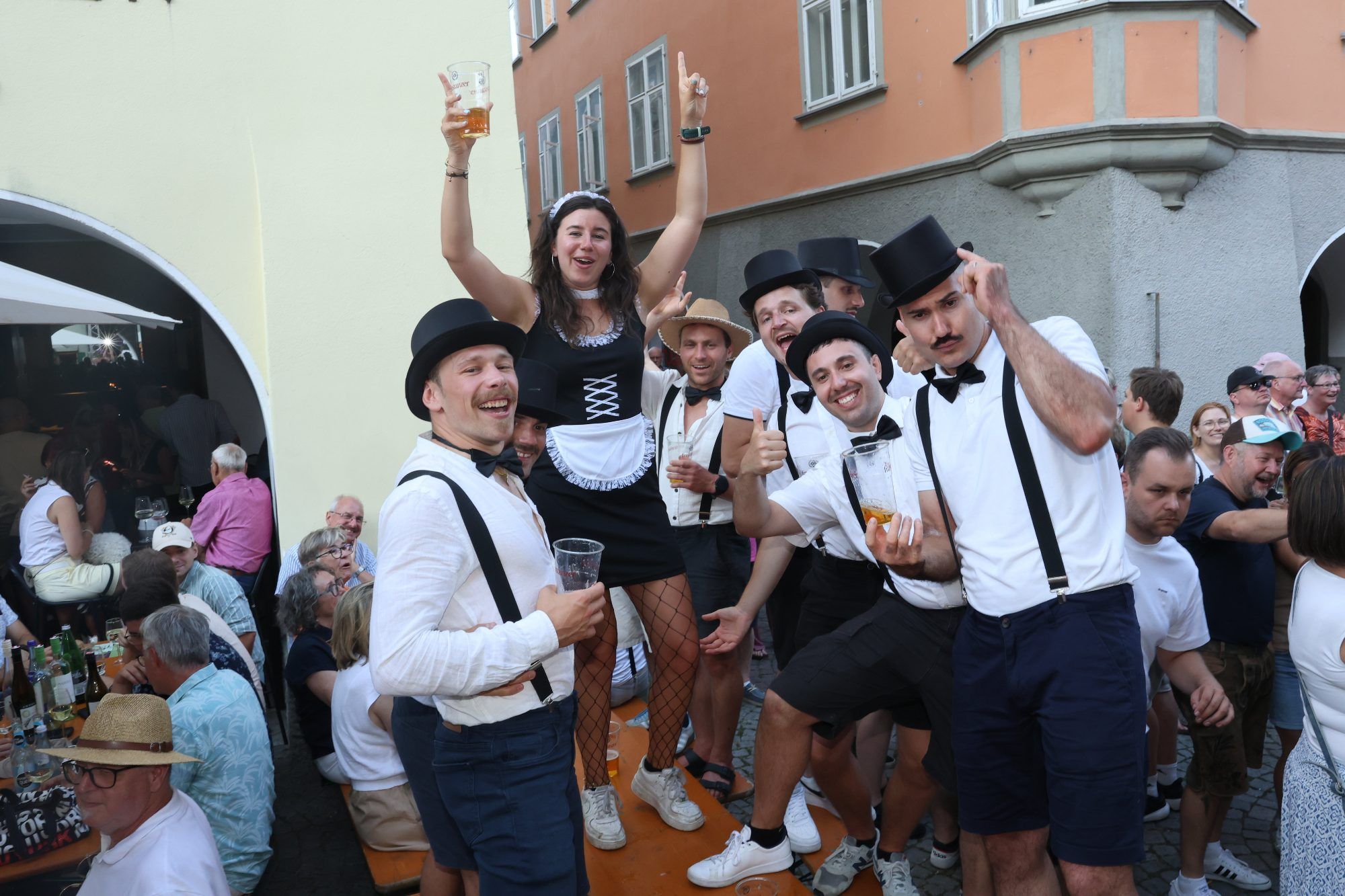 Genuss und Geselligkeit beim Weinfest