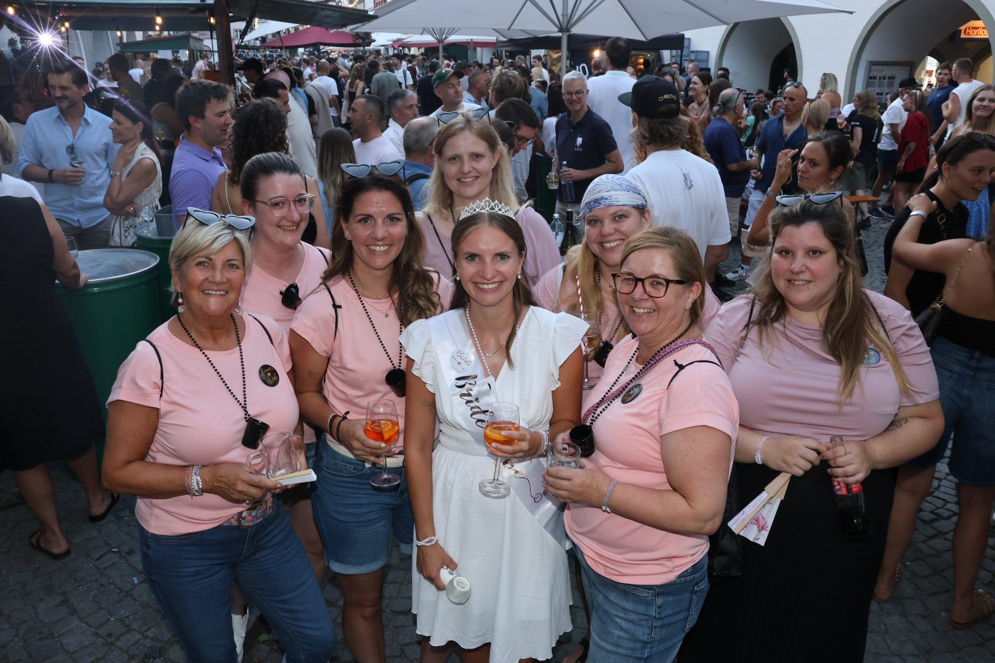 Genuss und Geselligkeit beim Weinfest