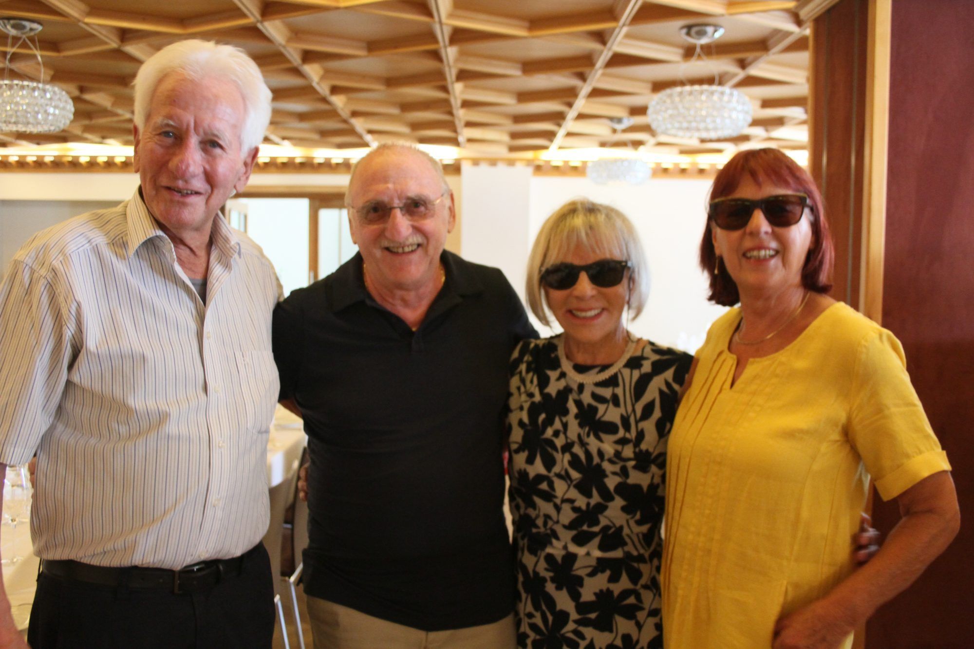 Herbert Tschernig, Theo Furxer, Lisi Tschernig und Ingrid Furxer.