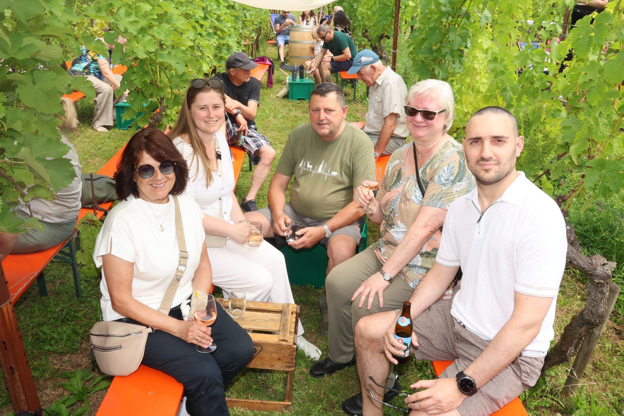 Maria Dobler, Anna, Bruno, und Uaschi Broger, Luca Recalcadi.