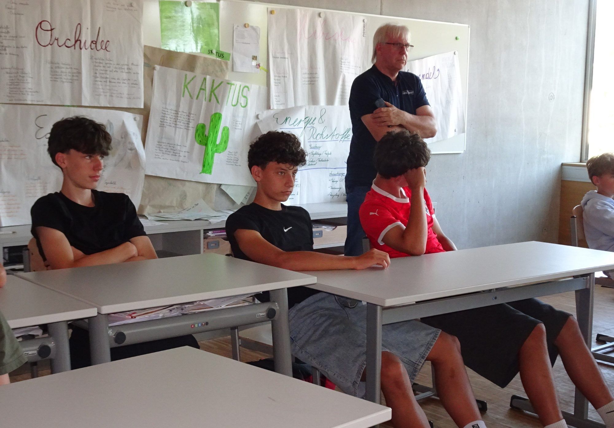 Der Schiedsrichterkurs soll junge Fußballerinnen und Fußballer auch für Einsätze in der Schülerliga begeistern.